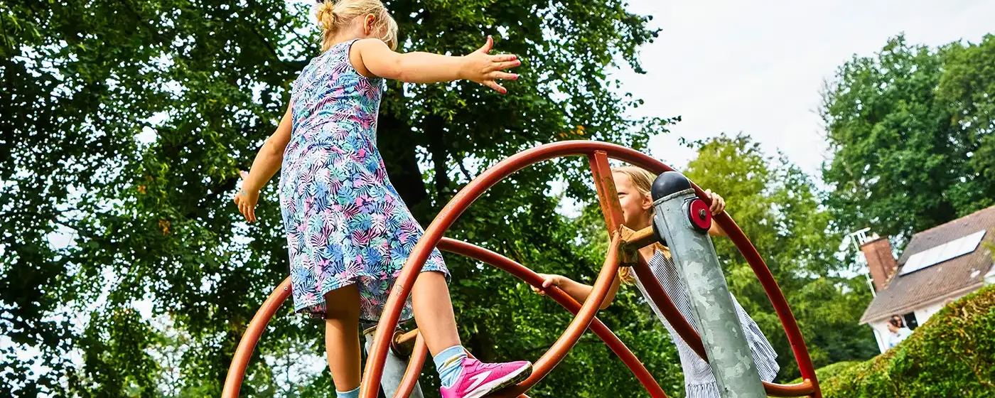 EJBL Sommerfest 2023 50 Schaukeln