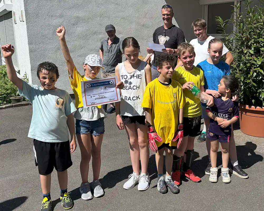Die-Evangelische-Jugendhilfer-Bergisch-Land-Fussballturnier-am-ersten-Mai